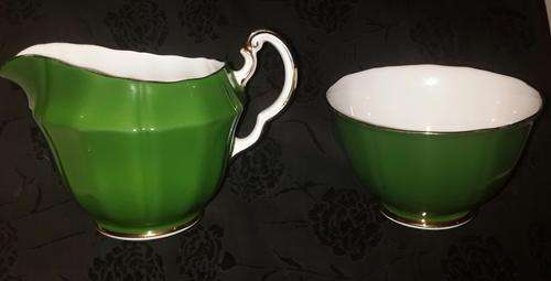 Adderley olive green china milk jug & sugar bowl set with gilded rim & white interior